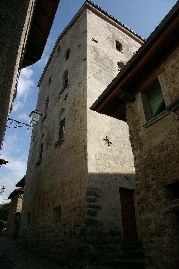 Bed and Breakfast Casa Torre Ono Degno Exterior foto